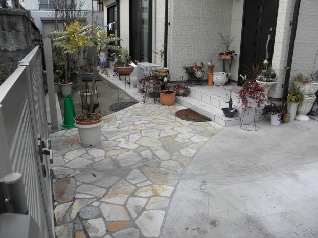 水戸市K様邸アプローチ