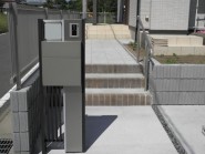 機能的でスタイリッシュな門まわり　水戸市