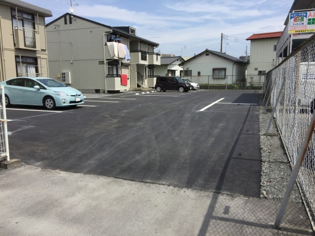 水戸市　駐車場舗装